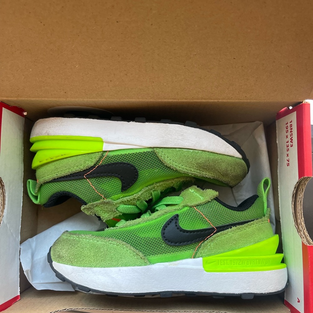 Nike Kids Green Sneakers